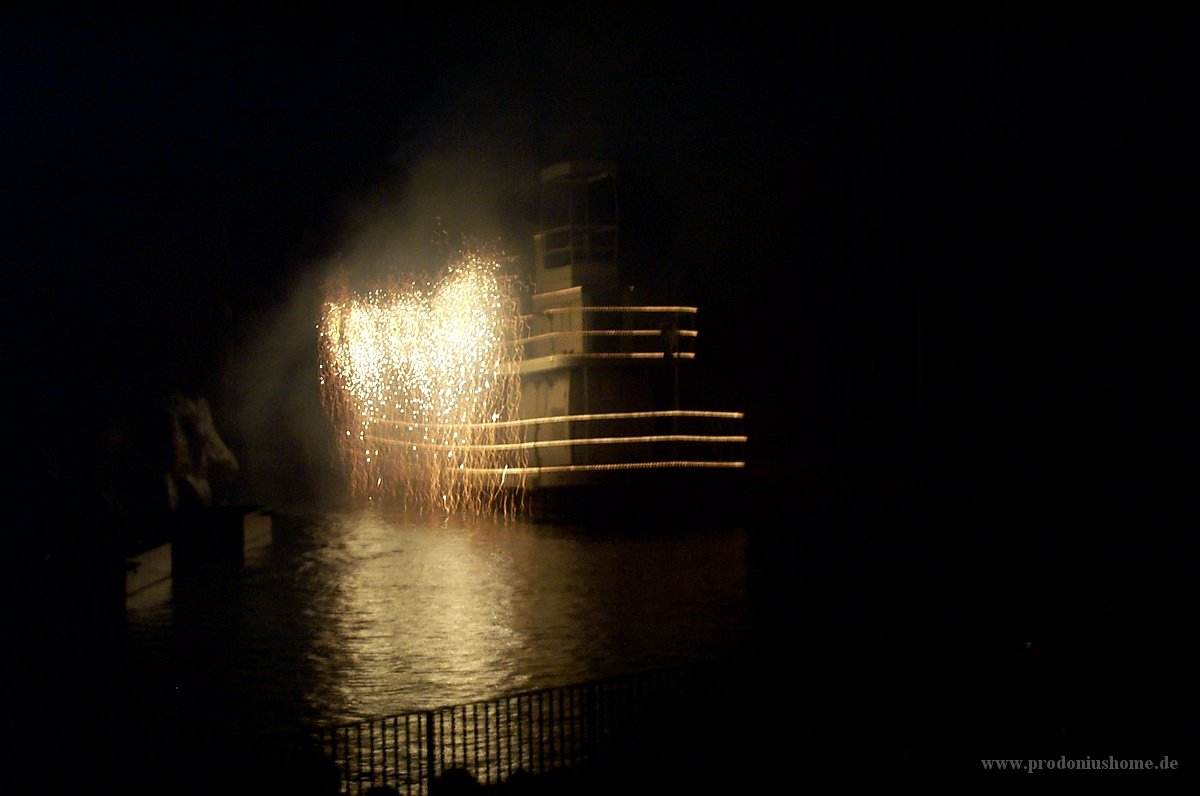 864 - MGM - Fantasmic