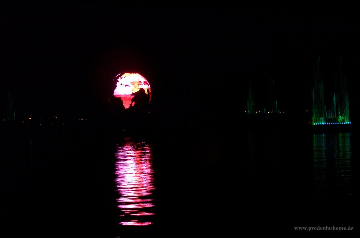 943 - Epcot - Illuminations