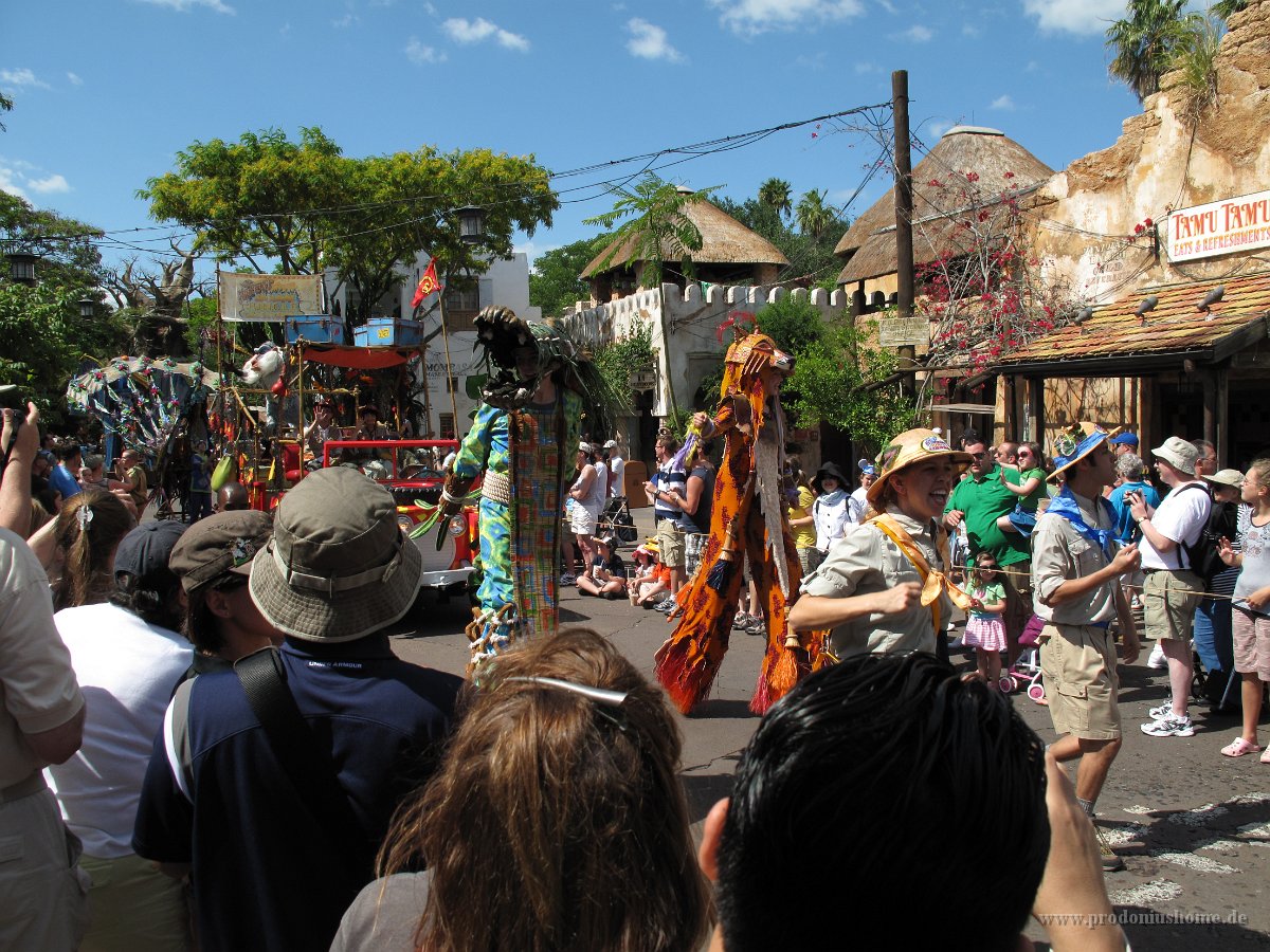 IMG 1228 - Disney Animal Kingdom - Mickey's Jammin Jungle Parade