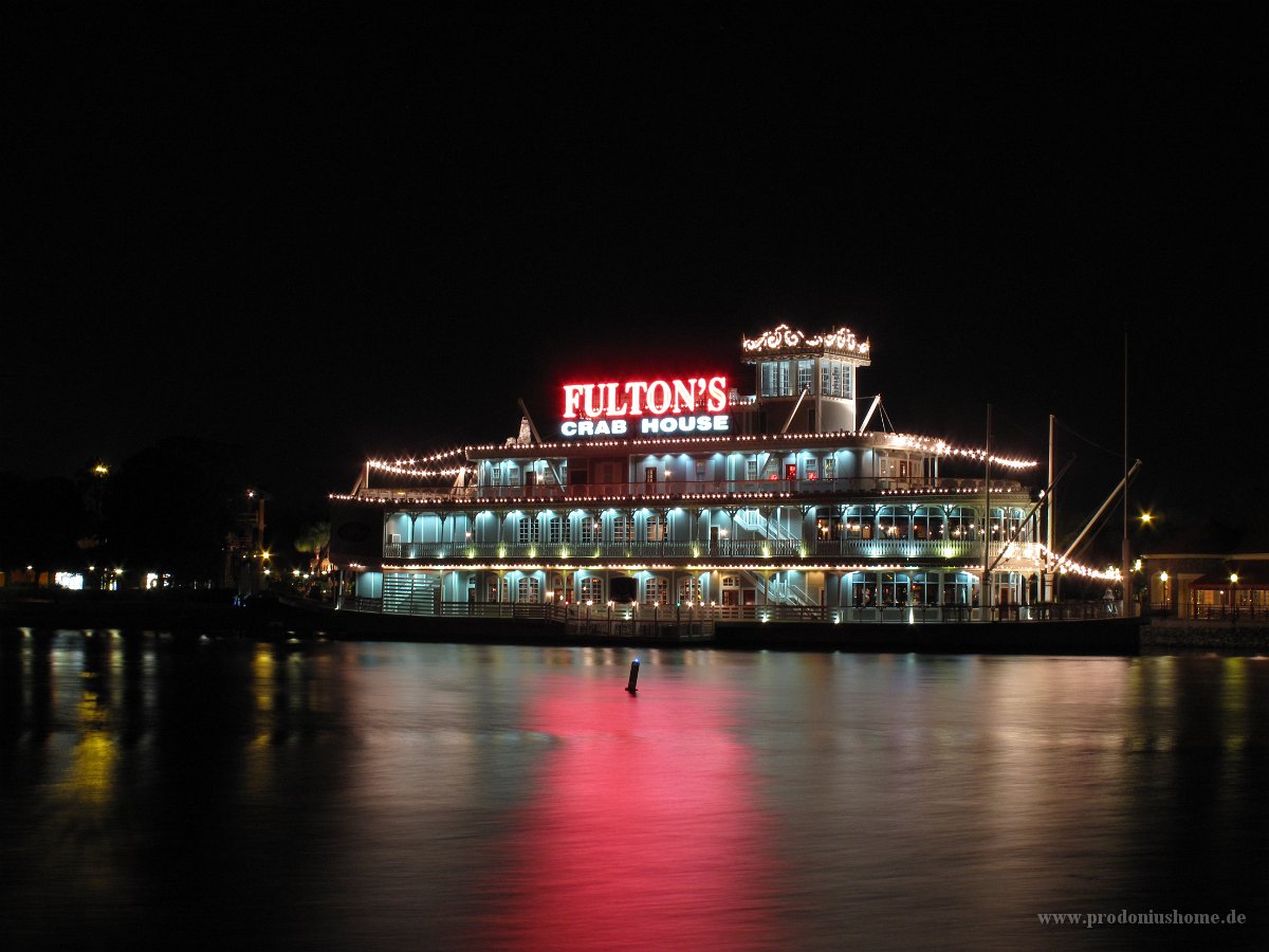 IMG 1284 - Disney Downtown - Crab House