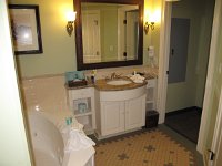 IMG_1101 - Disney Saratoga Springs Suite.JPG