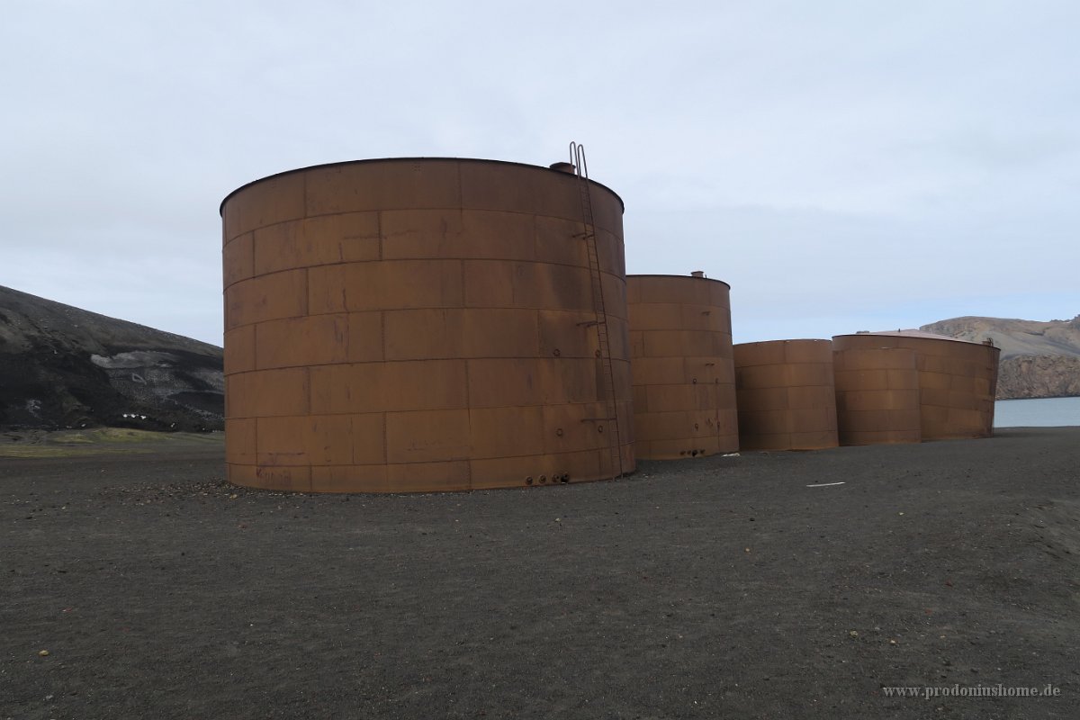 181 G5X IMG 2043 - Deception Island