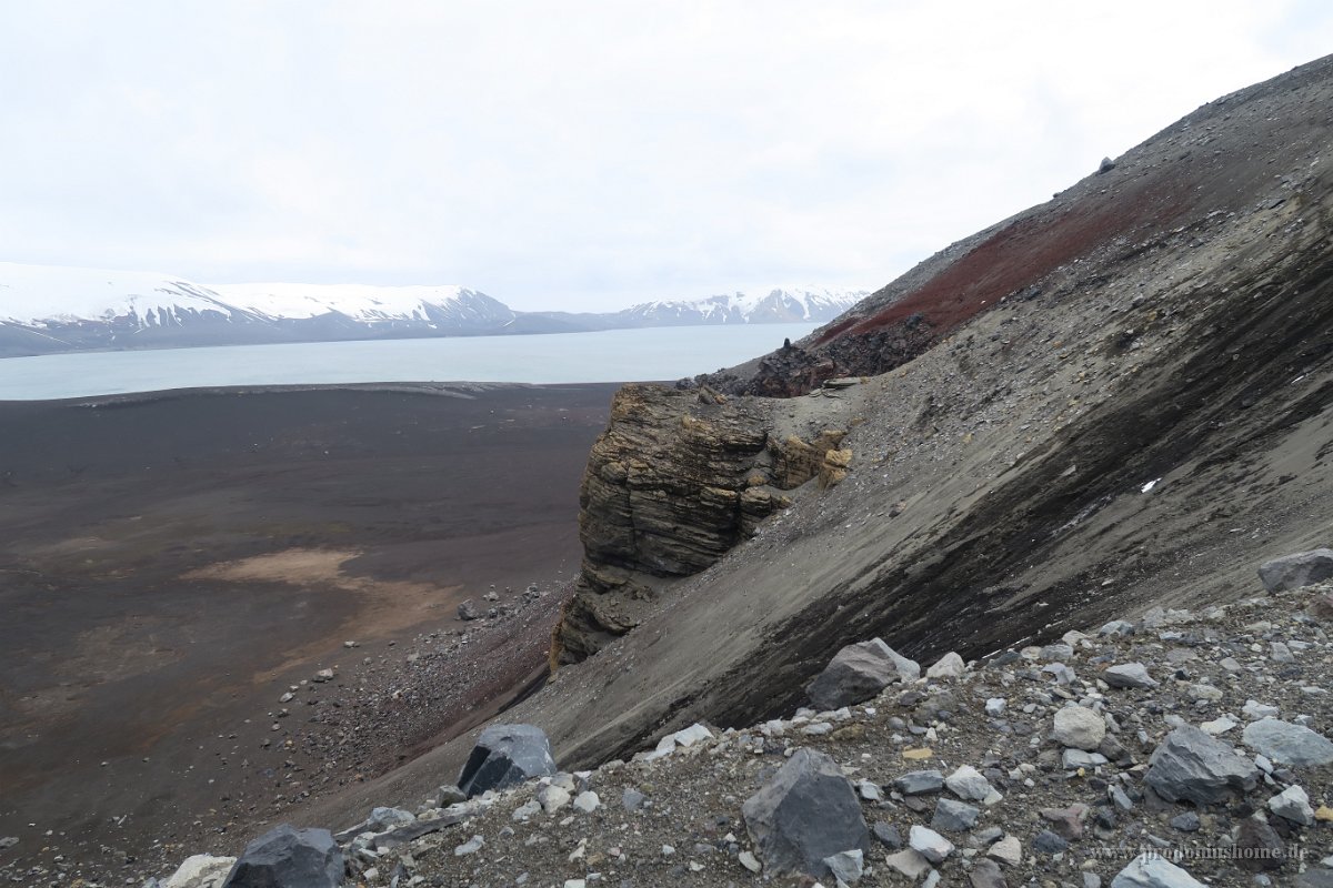 184 G5X IMG 2077 - Deception Island