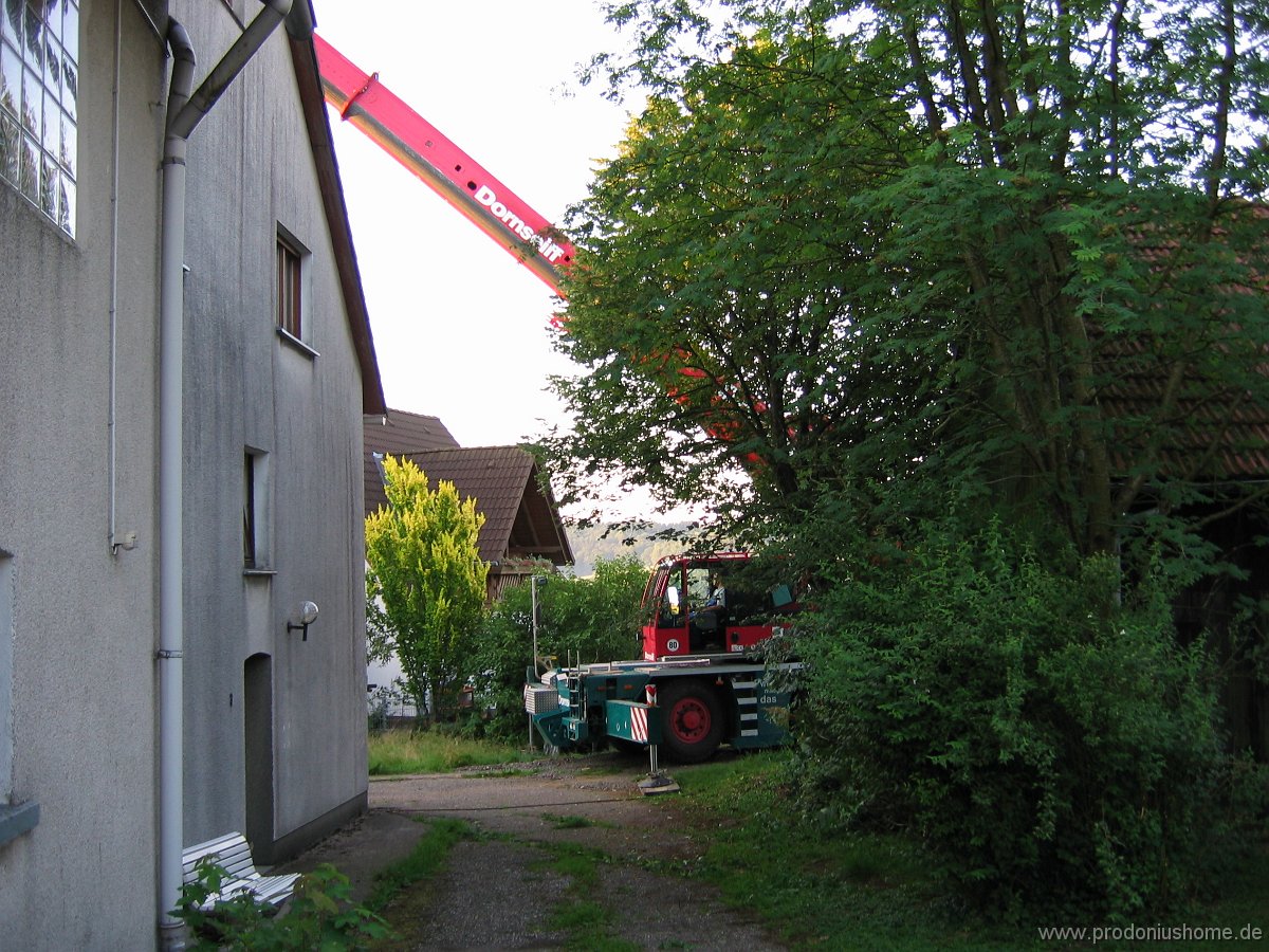 860 - 13.07.2005 Kurz nach 6 - Der Aufbau beginnt